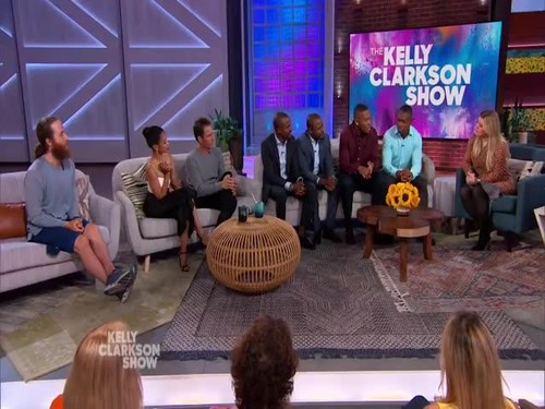 The Kelly Clarkson Show 2019 11 04 Eric McCormack 480p x264 mSD