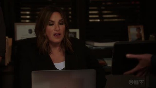Law and Order SVU S21E07 XviD AFG