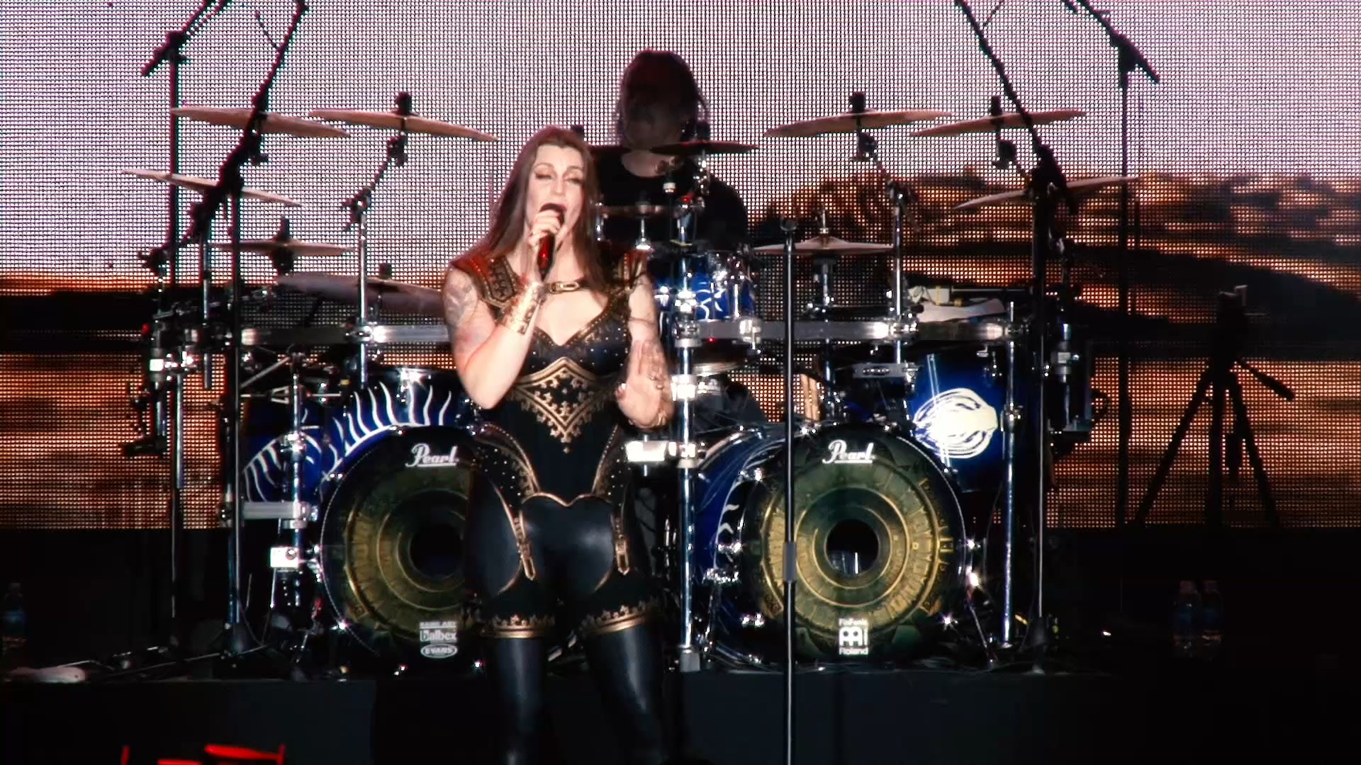 Nightwish - Decades - Live in Buenos Aires 2019 Blu-ray_20191206_182610.881.jpg