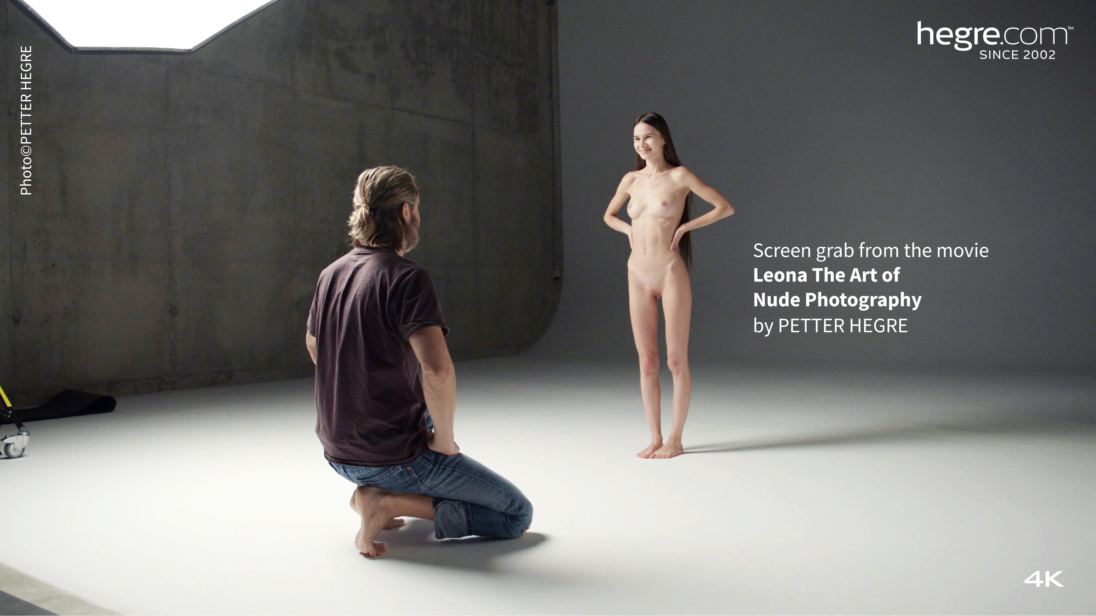leona-the-art-of-nude-photography-01.jpg