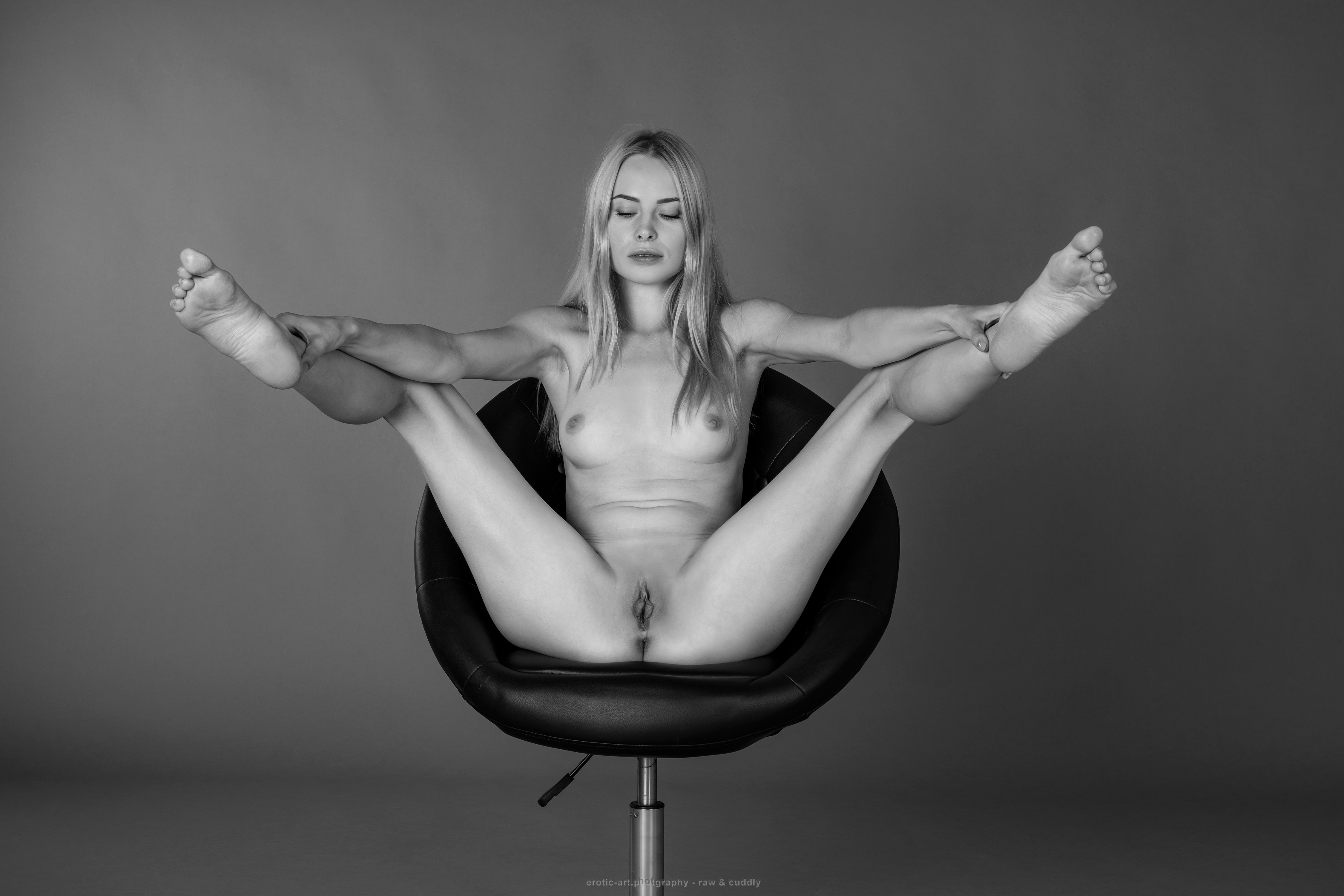 Kateryna_SexyBlondie_erotic-art-photography_0018_high.jpg