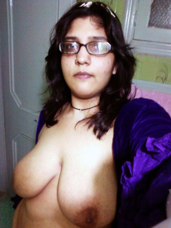 Selfshot_of_Sexy_Indian_Girls_(44).jpg