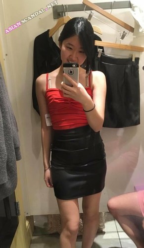 Korean Beautiful Girl Fucked Doggy Style in Changing Room