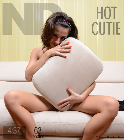 cover_ND-2011-10-31_-_Nastya_-_Hot_Cutie.jpg